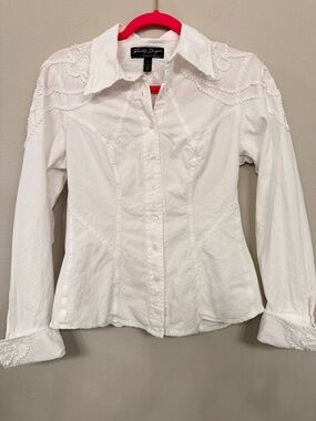 Gretty Zueger embroidered top
